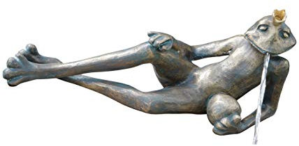Rottenecker Bronzefigur, Skulpturen, Froschkönig Detlef wasserspeiend, 34 cm lang