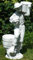 Dekofigur Gartenskulptur Deko Figur junger Mann mit Pflanztöpfen H 51 cm Skulptur aus Beton