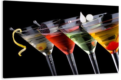 Visario Leinwandbild 120x80 cm 5146 Cocktail Gläser Martini Motiv bunt auf schwarz - Wandbild Küche Bar Wohnzimmer modern - fertig aufgespannt auf Holzrahmen - Dekoration Wanddeko Kunstdruck Leinwand