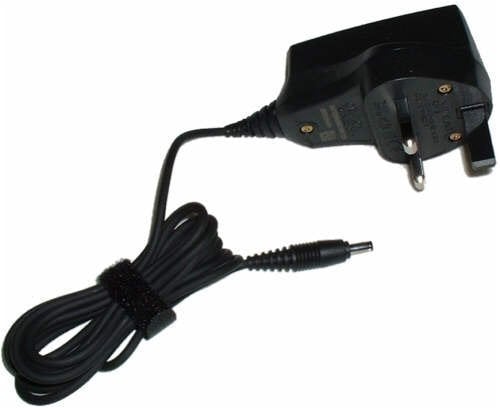 Technoplay Ltd MOBILE PHONE MAINS CHARGER FOR NOKIA 1100, 1101, 1110, 1110i, 1112, 1600, 2100, 2300, 2310, 2600 (This is LARGE PIN not NARROW PIN Please make sue before purchase)