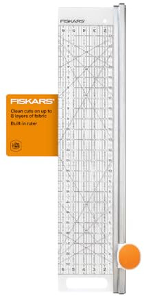 Fiskars Rollschneider und Lineal, 61 cm L x 15,2 cm B Stoffschneider mit Rasterlinien, Bastelbedarf, grau, transparent
