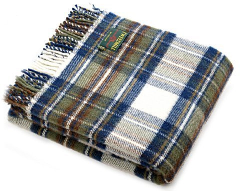 Muted Blue Stewart Tartan Pure New Wolle Knie Teppich Überwurf – British Made – Tweedmill