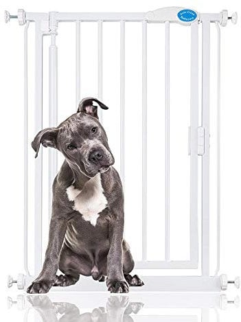 Bettacare Auto Close Pet Gate, 61cm - 66.5cm, White, Extra Narrow, Narrow Pressure Fit Stair Gate for Dog & Puppy, Safety Barrier for Narrow Doors Hallways and Spaces, Easy Installation