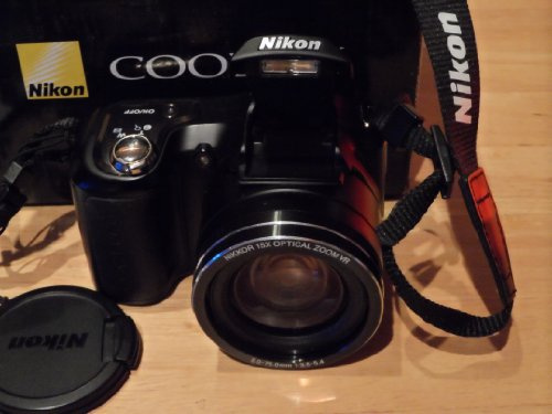 Nikon COOLPIX L100 Digitalkamera (10 Megapixel, 15-fach optischer Zoom, 3 Display) schwarz