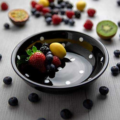 City to Cottage | Assiette creuse Bol à soupe, à céréales, à salade, à pâtes | noire à pois blancs en céramique faite et peinte à la main | 18,5cm / 400ml