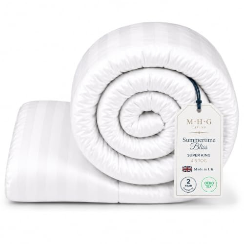 MHG Living Super King Duvet 4.5 Tog Lightweight Summer Duvet - Anti-Allergy Hypoallergenic Hollowfibre Quilt, OEKO-TEX Certified, UK Made, Machine Washable, 260 x 220 cm