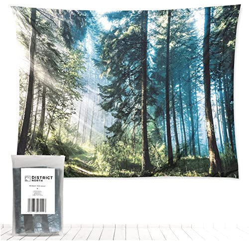 District North Wandteppich - 150x130cm Wandtuch mit Motiv Nordic Summer - Hochwertige Wandbespannung aus gewebtem Jacquard Stoff - Wand Teppich inkl. 4 Spannbefestigungen (Nordic Summer, 150x130cm)