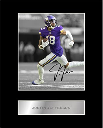 Justin Jefferson vorgedrucktes, signiertes Foto mit Passepartout, #11, gedrucktes Autogrammbild