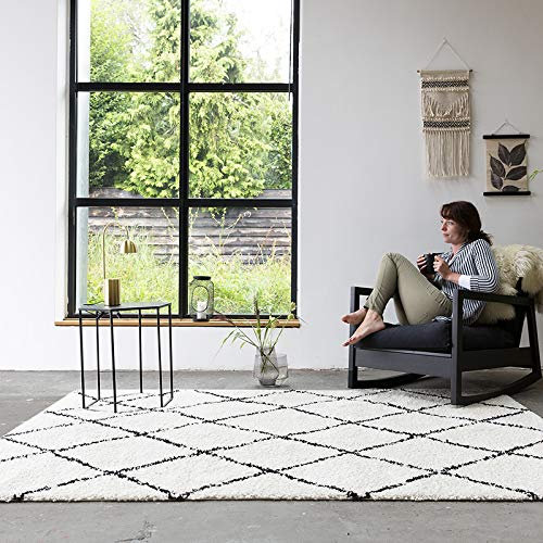 FRAAI | Home & Living Teppich Hochflor - Grand Lines Creme Schwarz - Kariert, Gestreift, Shaggy - Modern, Skandinavisch - Wohnzimmer, Esszimmer, Schlafzimmer - Fellteppich - Carpet