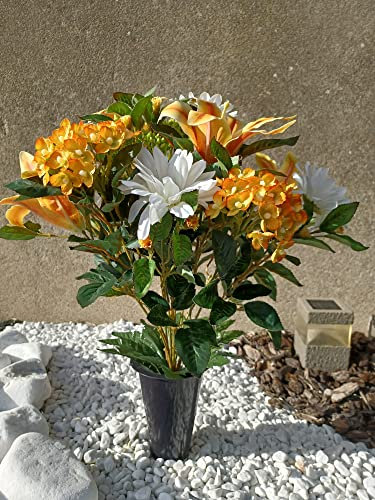 Composition de Fleurs Artificielles en Cône Lesté Ciment pour Une Parfaite Tenue à L' extérieur. Réalisé par nos Soins, Fleurs de Qualité.