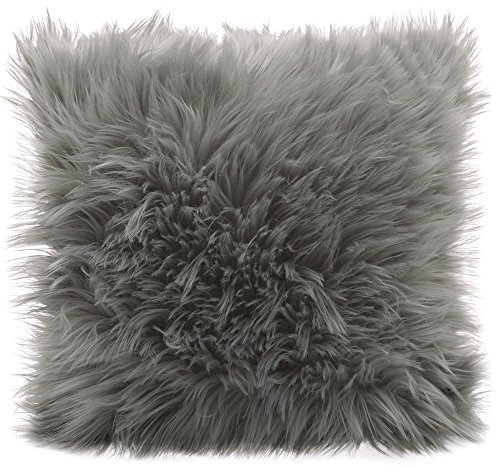 CelinaTex Cuddly Dekokissen 45 x 45 cm grau Langhaar Zierkissen dekoratives Fellimitat Sofakissen Kunstfell Kissen