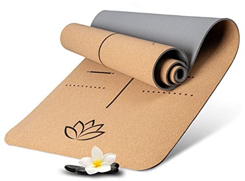 Wellax Yogamatte Kork - 100% natürliche Yogamatte rutschfest [185x66x0,6 cm] - Besonders dick & schadstofffrei - Sportmatte inkl. praktischem Tragegurt