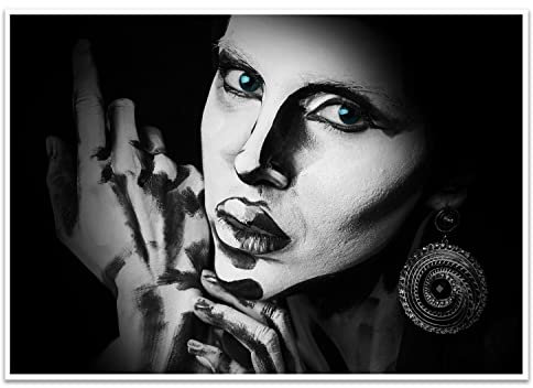 wandmotiv24 Poster als Wanddeko, Größe Din A4, Schwarz Weiß Makeup, Frau, Art, Schminke, Model, Moderne Wanddeko, Wandbilder, Deko, Bild M0101