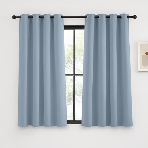 KGORGE Kurz Vorhang Hellblau 145 x 140 cm(HxB) Verdunkelungsvorhang Kinderzimmer Blickdichte Vorhänge Lichtundurchlässig Modern Thermovorhang Hitzeschutz mit Ösen Fenstergardinen, Spa-Blau