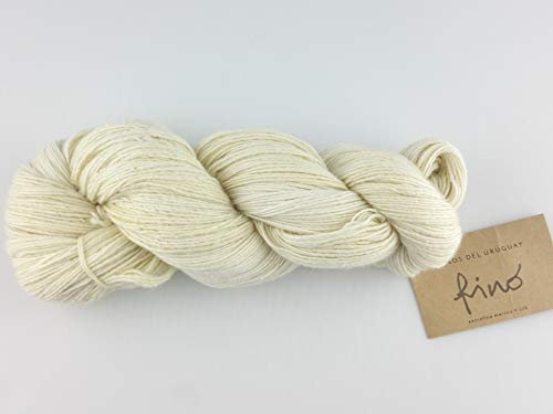 Manos Del Uruguay Silk Blend Fino 414 Ivory Letter Opener, 100g, Wolle mit Seide zum Stricken und Häkeln, Merino Seide Mischung handgefärbt mit Farbverlauf