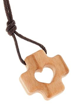 Griechisches Kreuz mit Herz aus Olivenholz