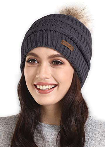 Brook + Bay – Beanie-Mützen für Damen, Pom-Pom-Mütze, weiche Grobstrick-Mütze für kaltes Wetter, Strumpfmütze für Damen, Wintermützen, Dunkelgrau