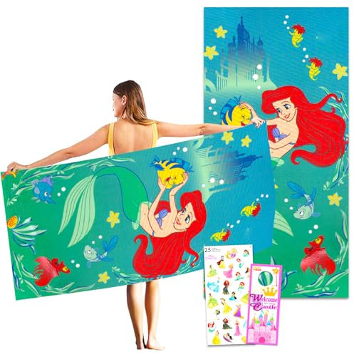 Disney The Little Mermaid Handtuch-Set für Kinder – Set mit 1 (68,6 x 137,2 cm) Arielle und Flunder Badetuch, Aufklebern und mehr (die kleine Meerjungfrau Pool und Badezimmer-Set)