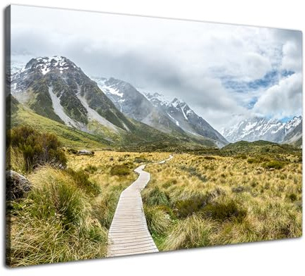 Via Artis Leinwandbild - 60x40 cm Format - Premium Wandbilder für Wohnzimmer & Schlafzimmer - Landschaft Berge - Wanderweg durch alpine Weite