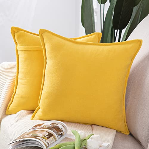 Madizz 2er Set kurzen Chenille Zierkissenbezüge weicher dekorativer Kissenbezug für Sofa, Schlafzimmer Kissenhülle Gelb 50x50 cm Quadrat