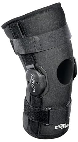 Donjoy Playmaker - Rodillera corta articulada (versión cerrada) con articulaciones policéntricas externas - Talla pequeña (circunferencia del muslo de 39-47) - Conforme a la normativa CE.