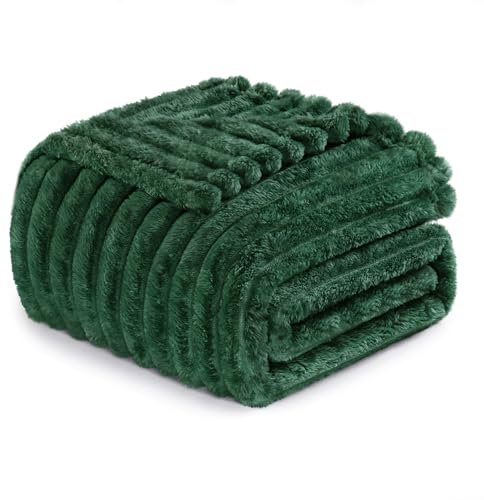 Exclusivo Mezcla Couverture Polaire, Plaid Canapé en Rayé, Couverture de Lit Super Douce en Jacquard, Léger et Moelleux pour Toutes Les Saisons, 130x150CM, Vert Forêt