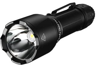 fenix TK22 Tac, linterna LED de policía de alto rendimiento de largo alcance | 2800 lúmenes | 540 m | 49 horas máximo | Batería recargable USB-C 21700 incluida | Interruptor de palanca mecánico | IP68