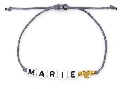 Namensarmband mit Herz Perle - personalisiertes Makramee Armband mit Name | Team Bride für JGA Größenverstellbar, große Farbauswahl, Geschenk für Brautjungfern und Trauzeugin