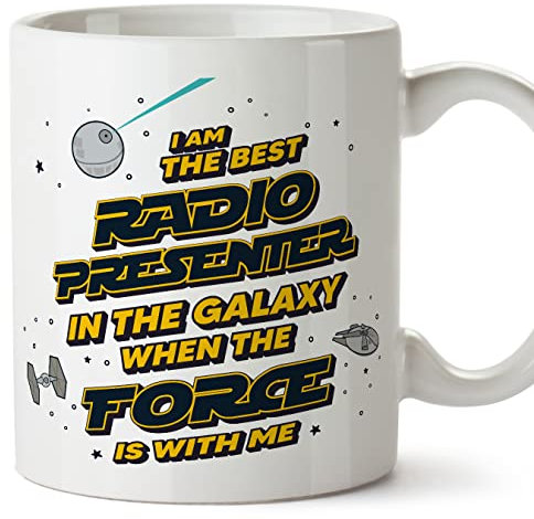 MUGFFINS Radio Presenter Mug - in English - Best in The Galaxy The Force is with Me - Funny Gift for Colleagues - Ceramic 11oz Mug