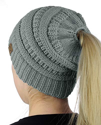 C.C BeanieTail Beanie-Mütze, weich, dehnbar, mit Zopfmuster, für Pferdeschwanz, Grau (Natural Gray), Einheitsgröße