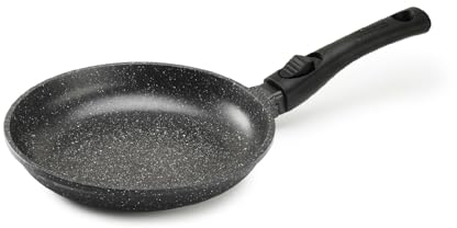 Pradel Excellence - PCUI001002 - Poêle en Fonte d'Aluminium Premium Ø24cm - Revêtement Anti-Adhésif Façon Pierre - Manche Amovible - Tout Feu, Induction, Four, Noir