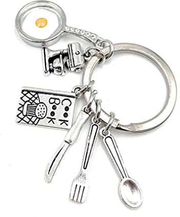 Onwomania Spielei Küchenmaschine Kochbuch Messer Gabel Löffel Metall Schlüsselanhänger, Glücksbringer in Alu Geschenkbox, ideal zum Verschenken