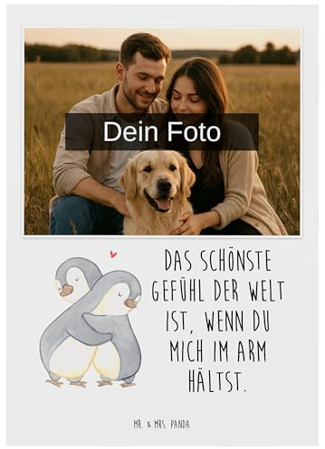 Mr. & Mrs. Panda Fotokarte Pinguine Kuscheln - Geschenk, Freund, Mitbringsel, Postkarte mit Foto, grußkarte, Fotogrußkarte, Valentinstag, Jahrestag, Liebesbeweis, Hocheitstag, Hochzeitstag