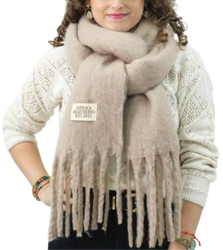 XIFRIKA Bufanda de Mujer para Invierno Tamaño XXL 248x39cm Lisa de Color Marrón. Bufanda Suave, Cálida, Extragrande. 100% Poliéster con Flecos para Uso Diario