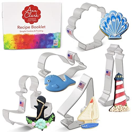 Ann Clark Cookie Cutters Ensemble de 5 emporte-pièces nautique avec livret de recettes, ancre, bateau, phare, coquillage de plage et baleine