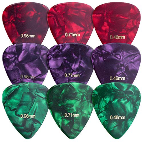 kwmobile 9x Gitarren Plektrum Blättchen - 3 verschiedene Stärken 0,46mm 0,71mm 0,96mm - Plektren Set für akustische Gitarre E-Gitarre - in 3 Farben