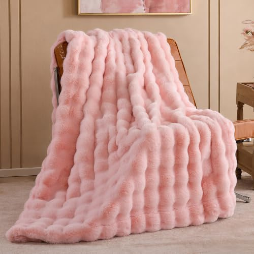Smoofy Faux Fur Throw Blanket for Couch - Blush Pink Super Soft Cozy Bubble Blanket, Fluffy Plush Fuzzy Throw for Sofa & Bed, Thick Lightweight Warm Blanket, Luxury Aesthetic Gift for Women 50x60