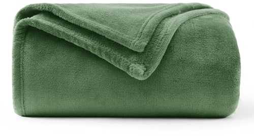 WAVVE Coperta Plaid Pile di Flanella 260gsm - 150x200 cm, Verde - Coperta Pelosa 200x150 - Divano/Letto Singolo/Matrimoniale, Copridivano di Microfibra Calda e Morbida
