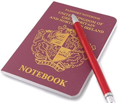 Notizblock in Form eines englischen Reisepasses