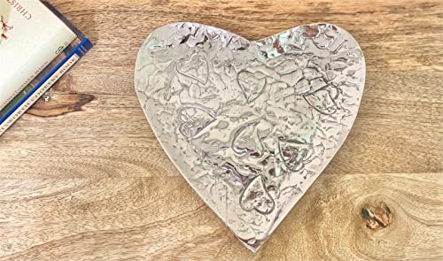 22centimeter Aluminium Embossed Decorative Heart Bowl Tealight Trinket Candle Tray Dish