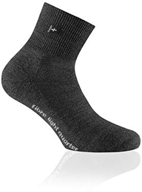 Rohner fibre light quarter | Diese zuverlässige Outdoor-Socke wird Ihre Füsse dank des fortschrittlichen Merinowollmischgewebes bei Kälte warm und bei Hit