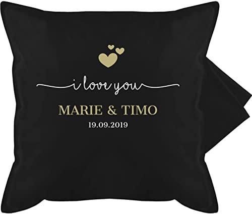Kissenbezug - Kissen Ideen - I Love You mit Namen Datum I Partner Geschenk I Paar Geschenk Beziehung I Liebesgeschenk - 50 x 50 cm - Schwarz - Girlfriend Pillow paarkissen Valentinstag u