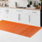 CosìCasa Bambusmatte Badematte Holz rutschfest | Nachhaltiger Bambusteppich, Küchenläufer, Duschvorleger | rutschfeste Badematte Bambus | Holzmatte für Bad & Küche (Einfarbig Orange, 50 x 290 cm)