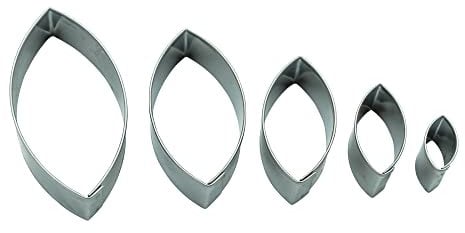 BekkiB 5er-Set Ausstecher Set Oval - Edelstahl Ausstechformen in 5 Größen - Terrassenform für Plätzchen, Kekse, Linzer Augen - Spülmaschinengeeignet - 7760