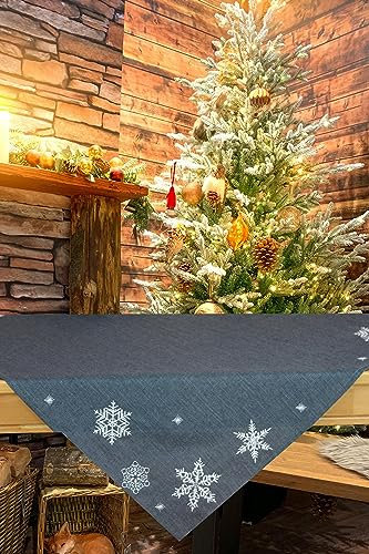 KAMACA Tischdecke Mitteldecke 85x85 cm mit filigraner Stickerei Küche Esstisch Tisch Dekoration Eyecatcher in Herbst Winter Weihnachten (Schneeflocken anthrazit)