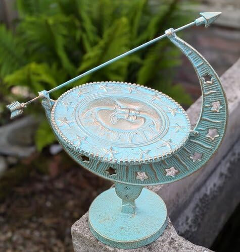 SONNENUHR Sonne MOND und Sterne aus Gusseisen Antik Nostalgie Stil Vintage GARTENDEKO Mint grün NEU