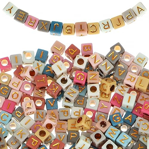 1000 Stück Buchstabenperlen zum Auffädeln Acryl Alphabet Perlen Mix A-Z Abstandshalter Lose Perlen Buchstaben Bunte Quadratische Perlen für die Schmuckherstellung DIY Halskette Armband Schlüsselbund