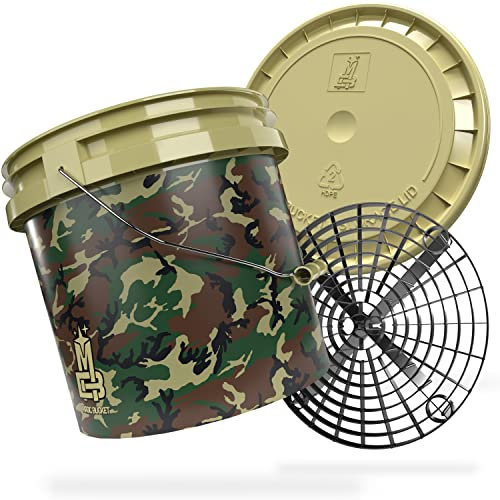 MAGIC BUCKET | Auto Handwäsche Bundle | Wascheimer mit passendem Eimer Deckel 3,5 US GALLONEN ca. 13 Liter | Mit Grit Guard Eimereinsatz Schmutzsieb | Waschset Camouflage Grün/Schwarz