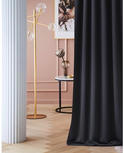 ROOM99 Vorhang mit Kräuselband Laurel 140 x 280 cm Breite x Höhe Verdunkelung Blickdicht Schiebegardinen Curtain Wohnzimmer Schlafzimmer für Schinensystem Schwarz, 1 Stück