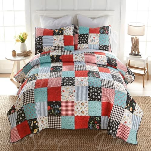 Donna Sharp Wild One Patch Cotton Quilted Bedding Set - 3-Piece Queen Size Quilt Set - Includes 1 Quilt and 2 Pillow Shams - Machine Washable - Perfect for Everyday Decor